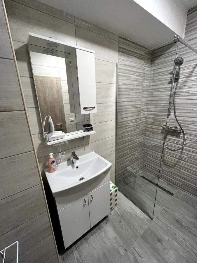 Darki Apartments 2 - Very Central Stay With Free Parking 오흐리드 외부 사진