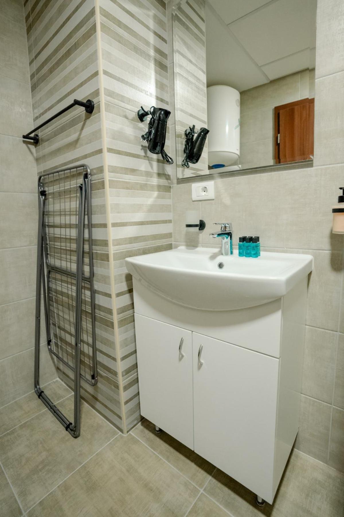 Darki Apartments 2 - Very Central Stay With Free Parking 오흐리드 외부 사진